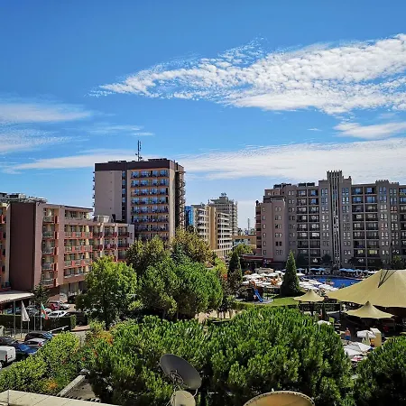 Royal Beach Barcelo, 2-bed Private A Block, 3rd Floor ساني بيتش
